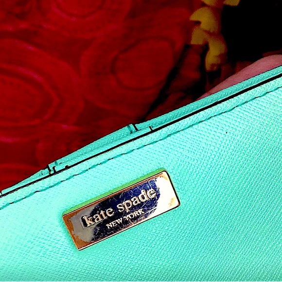 Nwot Kate Spade T & Co. Color Large Wallet. Snap closure, zipper pocket  on back - Picture 12 of 12